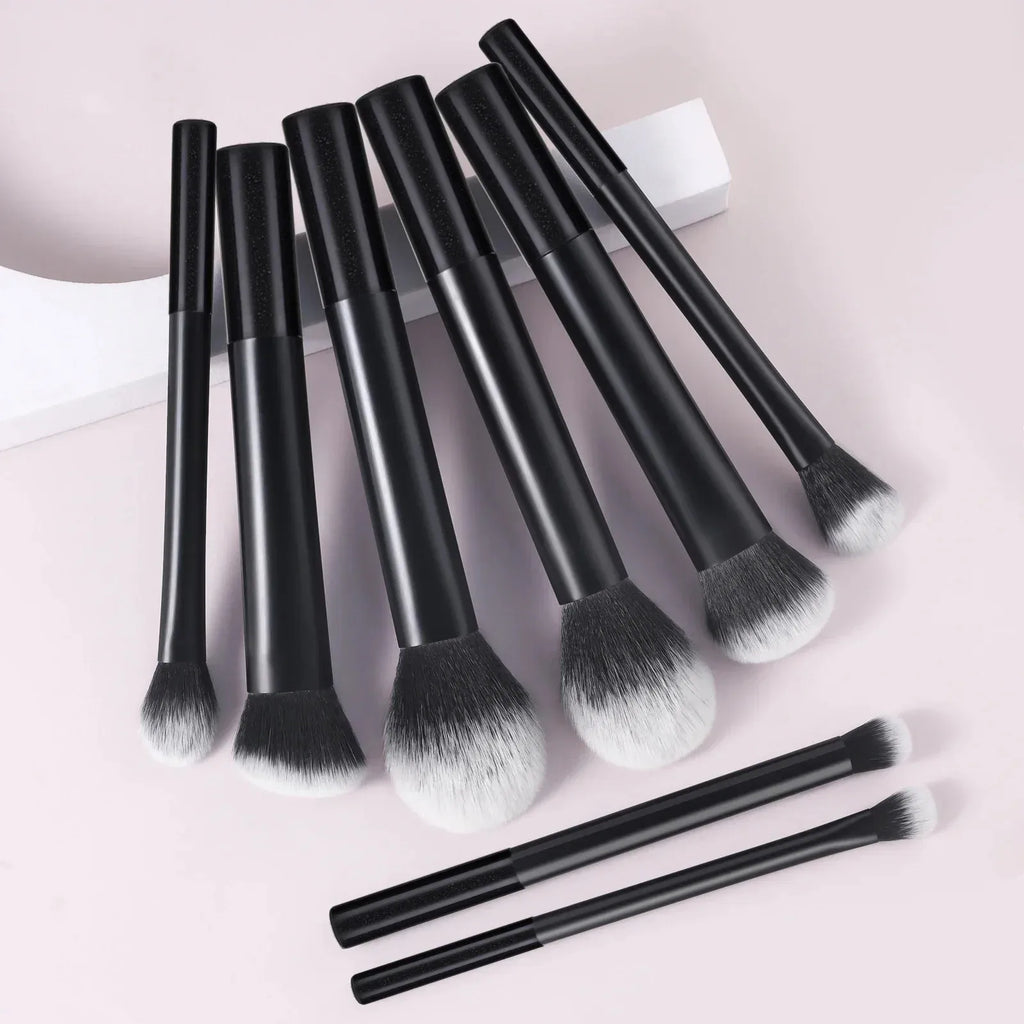 NoviaGlow 8pcs Professional Makeup Brush Set – Soft Synthetic Bristles, Cruelty-Free, Easy to Clean, for Foundation, Blush & Eyeshadow
