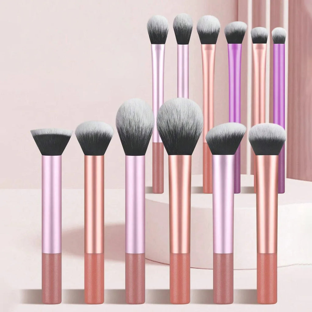 NoviaGlow 8pcs Professional Makeup Brush Set – Soft Synthetic Bristles, Cruelty-Free, Easy to Clean, for Foundation, Blush & Eyeshadow