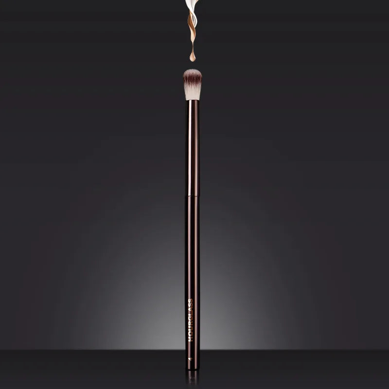 NoviaGlow Pro Makeup Brush – Foundation, Contour & Blush Applicator