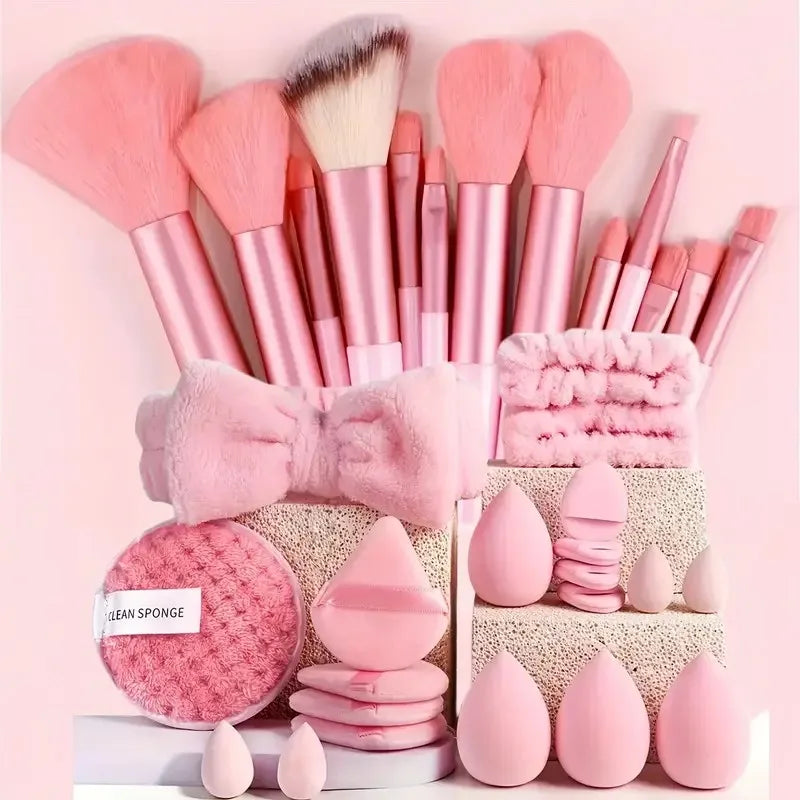 NoviaGlow 13/33pcs Professional Makeup Brush Set – Complete Kit with Soft Synthetic Brushes, Beauty Blender & Accessories for Beginners & Pros