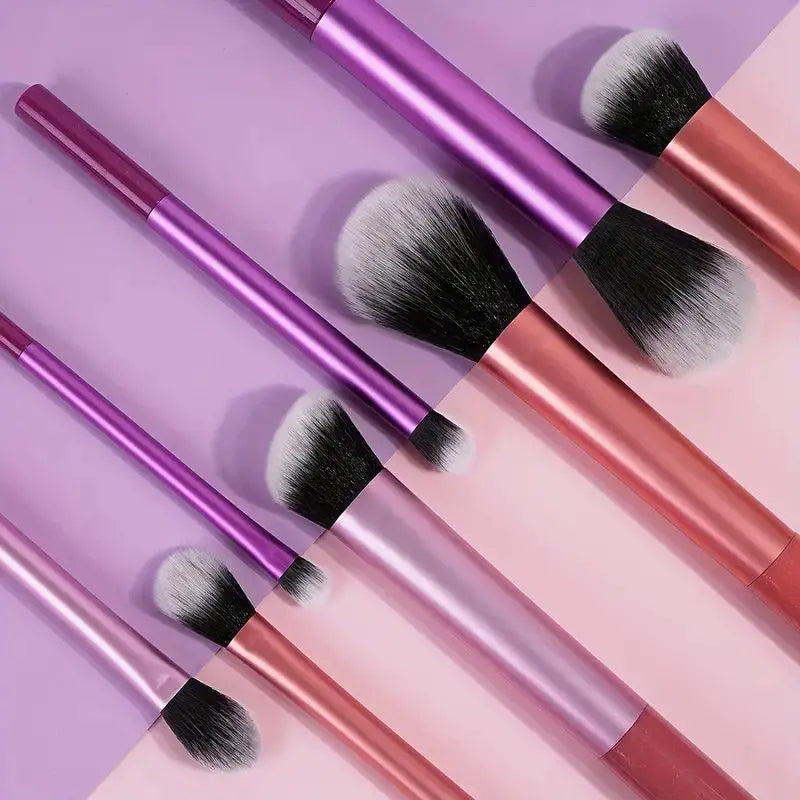 NoviaGlow 8pcs Professional Makeup Brush Set – Soft Synthetic Bristles, Cruelty-Free, Easy to Clean, for Foundation, Blush & Eyeshadow