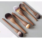 NoviaGlow European Vintage Walnut Wood Handle Makeup Brush – Ultra-Soft Powder, Blush, Contour & Foundation Brush