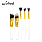 makeup brush